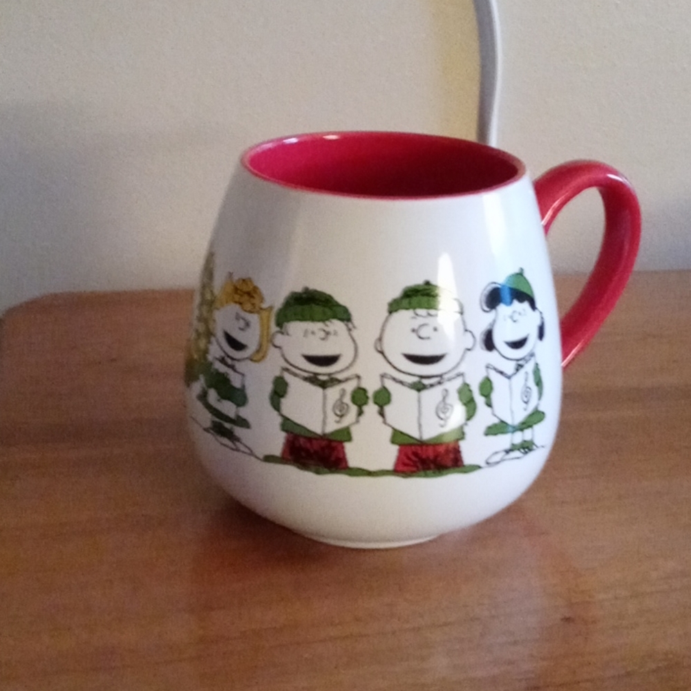 Snoopy Christmas mug